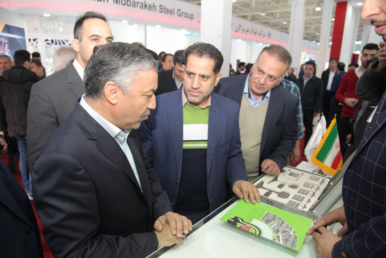 ذوب آهن اصفهان با تولید محصولات استراتژیک می تواند در زمینه ارزآوری موفق باشد
