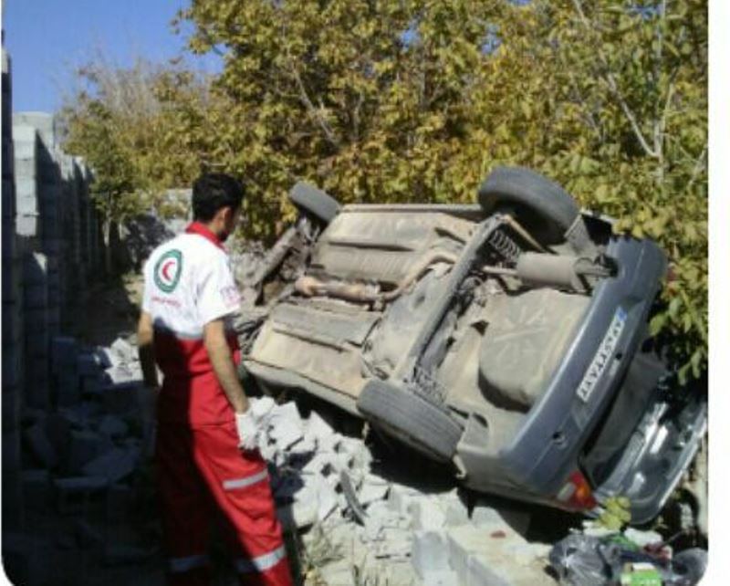 از ابتدای سال تاکنون هلال احمر اصفهان  به بیش از ۲ هزار و ۵۰۰ حادثه دیده امداد رسانی کرد / سهم ۵۰ درصدی حوادث جاده ای