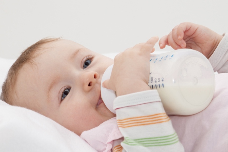 انجمن تغدیه در مورد فروش شیر خشک در سوپرمارکت‌ها هشدار داد