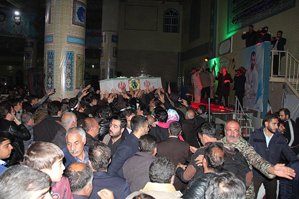 مراسم شب وداع با شهدای مدافع امنیت درشهرفلاورجان برگزار گردید.