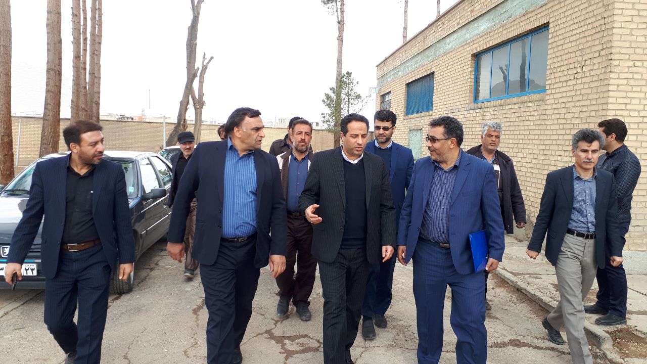 با حضور استاندار اصفهان ۳ پروژه در بخش آب  در خمینی شهر به بهره برداری رسید