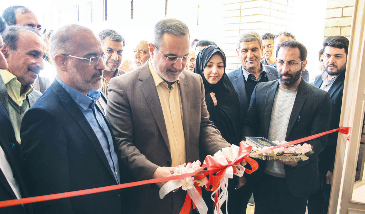 با مشارکت فولاد مبارکه و با حضور وزیر آموزش‌وپرورش انجام شد؛ افتتاح مرکز آموزشی، رفاهی فرهنگیان شهرستان مبارکه