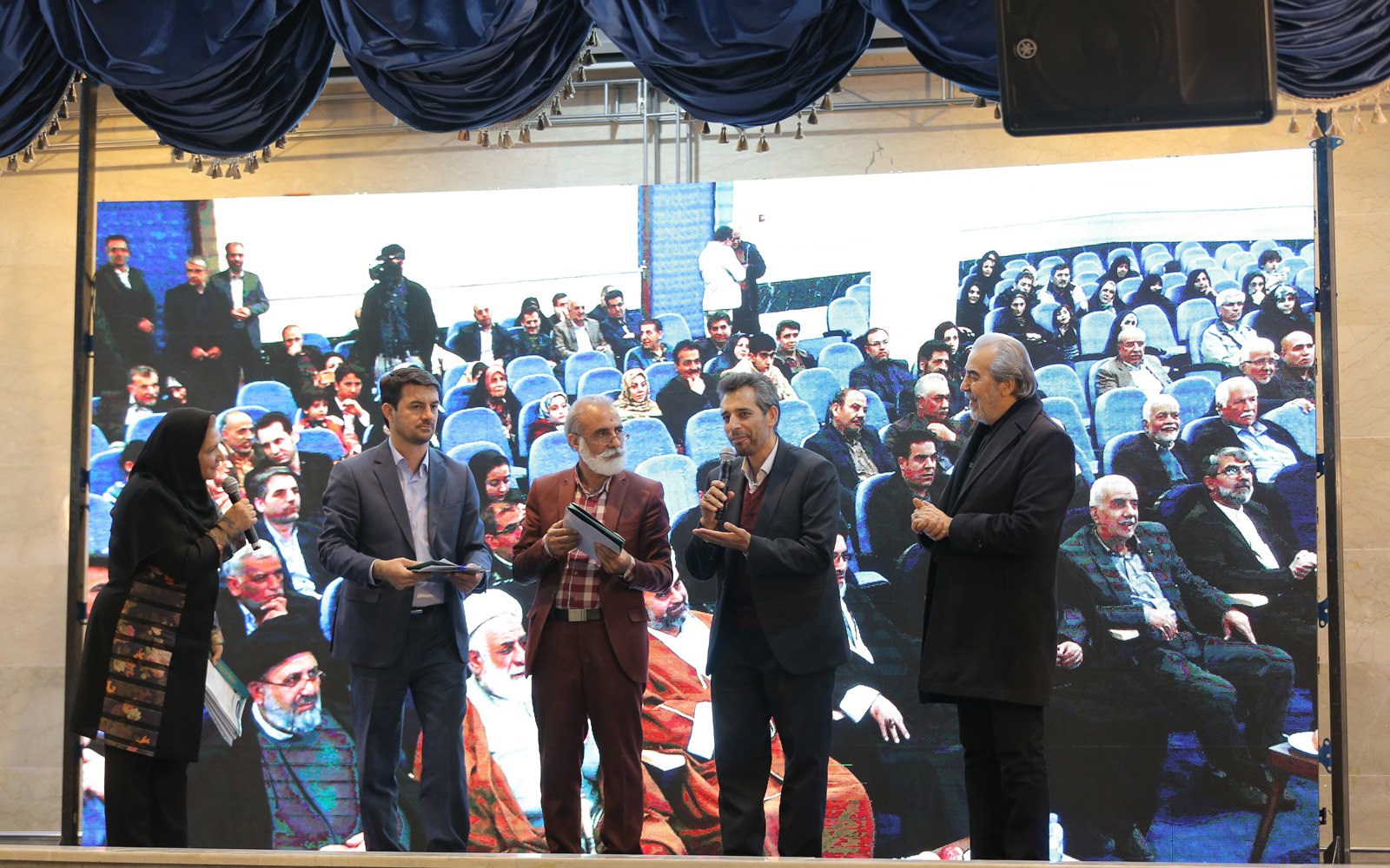 مشارکت ذوب آهن اصفهان در جشن گلریزان کمیته امداد امام خمینی (ره)