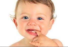 دندان های شیری فرزندان خود را به پژوهشکده رویان هدیه دهید