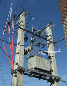بهینه سازی شبکه فشار ضعیف هوایی خیابان آپادانا دوم در امور برق جنوب شرق
