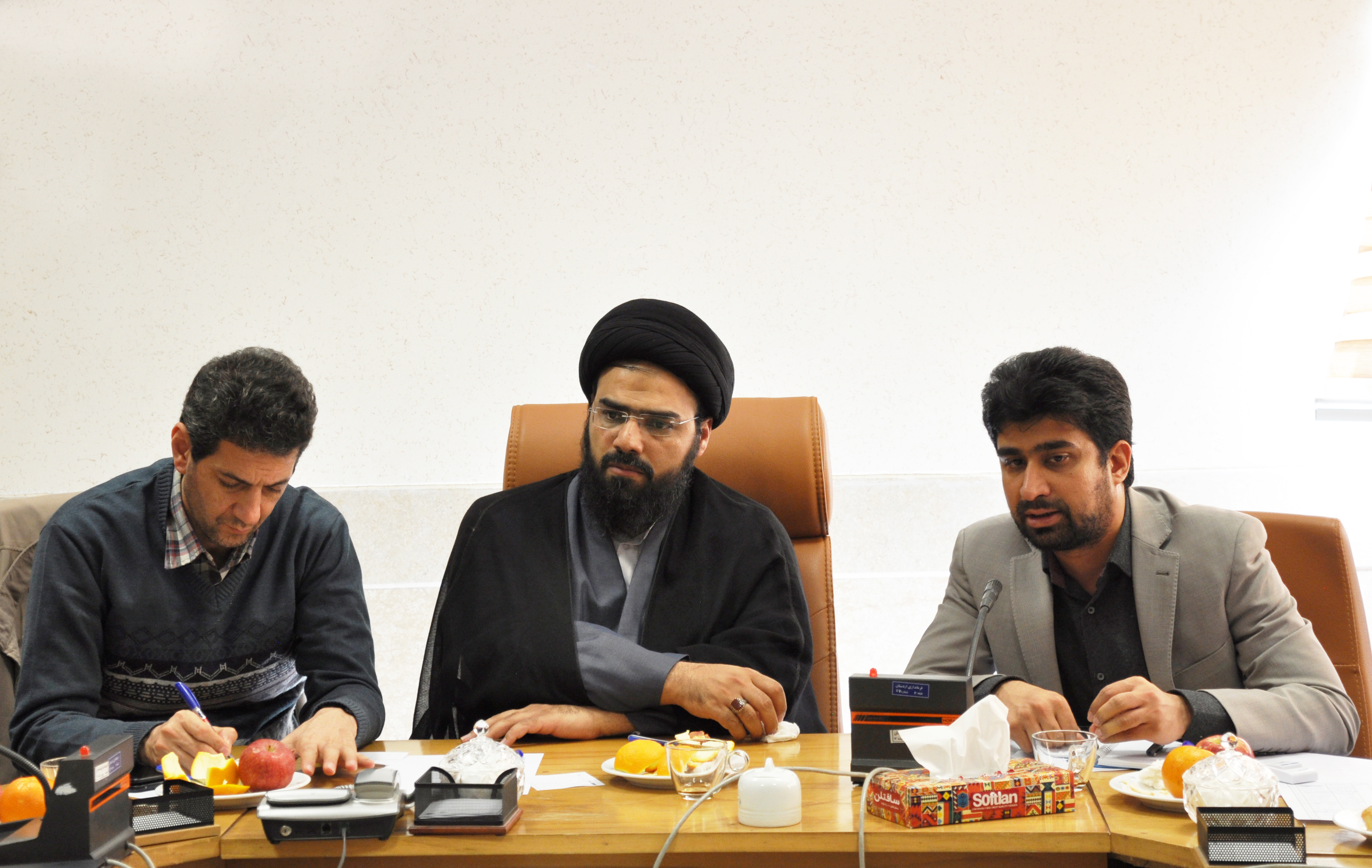 تکمیل باند دوم اصفهان – اردستان حائز اهمیت و اولویت راه وشهرسازی/ استفاده از روش اجرای بتن غلطکی بجای روکش آسفالت در پروژه ها