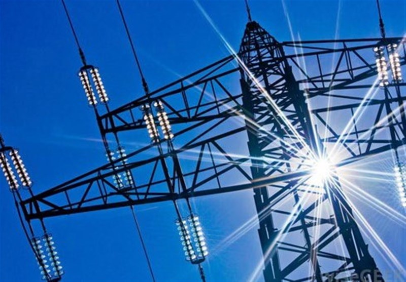 پایداری شبکه برق شهرستان چادگان طی بارش های اخیر