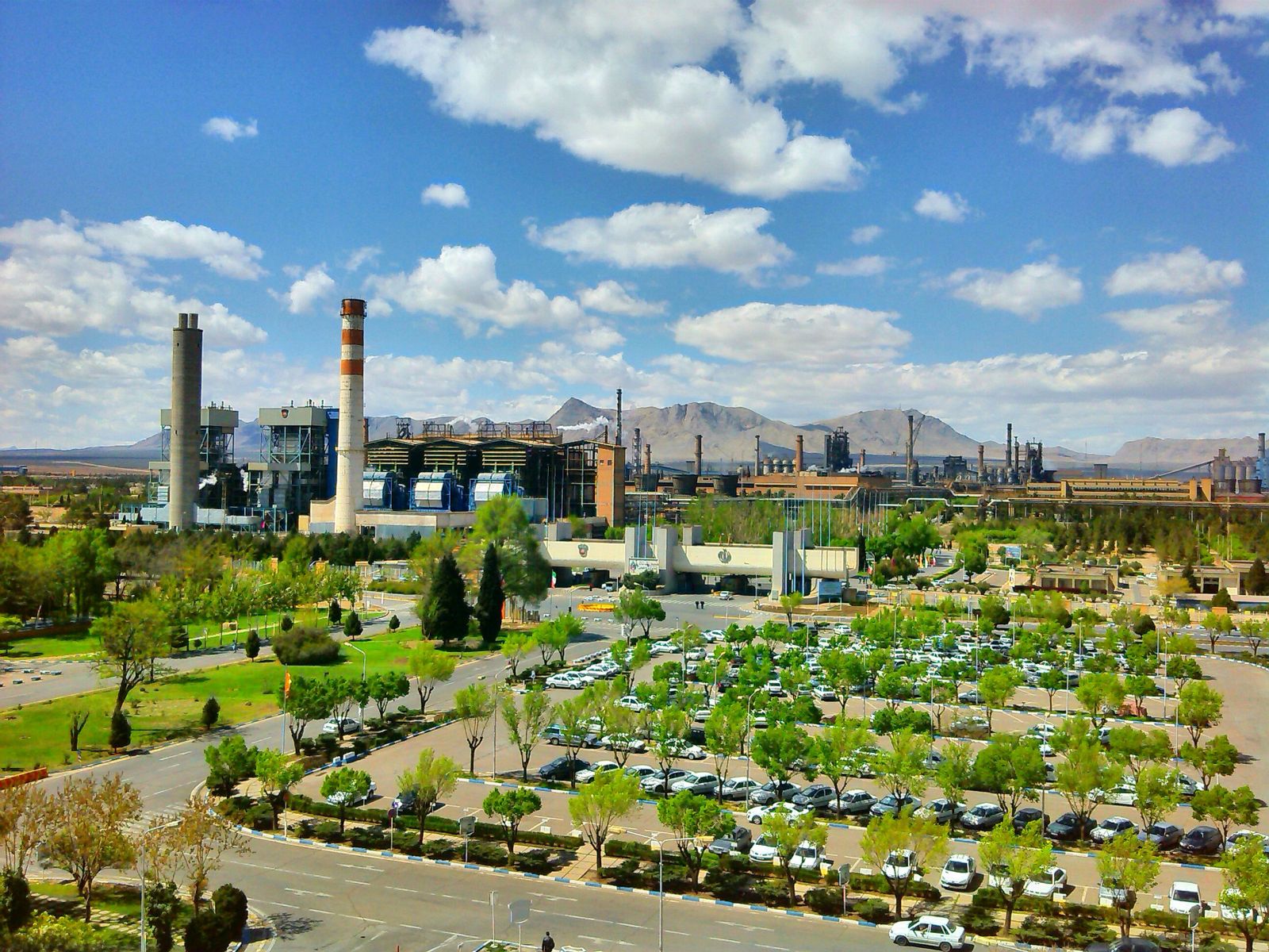 ذوب آهن اصفهان در اوج دوران فعالیت های زیست محیطی