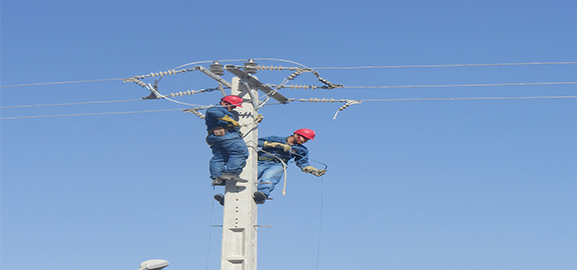 اجرای پروژه بهینه سازی و اصلاح شبکه های برق در شمال غرب اصفهان