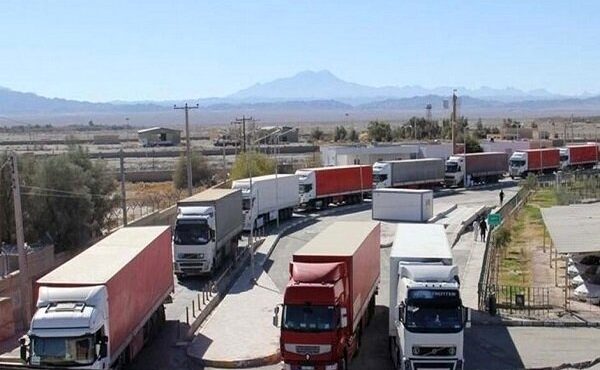 علت توقف ۶ روزه ۷۰۰ کامیون‌ در مرز آستارا چیست؟