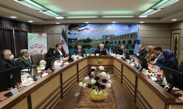گردهمایی مسئولان تجاری شرکت مخابرات در اصفهان