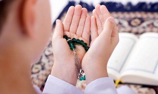 نقش نماز در پیشگیری و کاهش جرایم و آسیب های اجتماعی