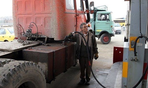 توزیع گازوییل یورو ۴ در جایگاه‌های سوخت اصفهان به ۱۰۰ درصد رسید
