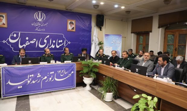 امضای تفاهم نامه مرحله دوم جهاد آبرسانی به منظور آبرسانی پایدار به ۴۰۰ روستای استان اصفهان