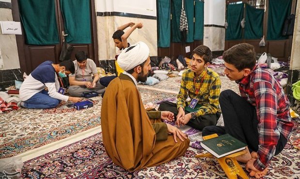 اعزام ۱۵۰ مبلغ خانم وآقا برای اعتکا‌‌‌‌‌ف به مساجد استان اصفهان