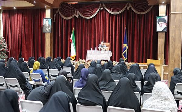 برگزاری اردوی آموزشی تفریحی برای دختران تحت حمایت کمیته امداد اصفهان