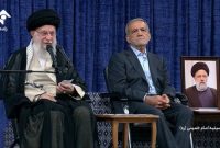 رهبر انقلاب: با روحیهٔ جهادی میشود کوههای مشکل را از جا کَند رهبر انقلاب: با روحیهٔ جهادی میشود کوههای مشکل را از جا کَند