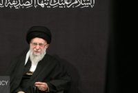 سومین شب مراسم عزاداری حضرت فاطمه‌زهرا(س) با حضور رهبر انقلاب برگزار شد