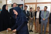 نواختن زنگ بر مدار مقاومت و حمایت دانش‌آموزان خمینی‌شهر از مردم غزه و لبنان در دبیرستان دوره دوم دخترانه دانشگاه آزاد اسلامی خمینی‌شهر
