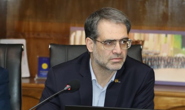 سخنان مدیرعامل برق منطقه ای اصفهان مبنی بر ضرورت تغییر ساعت رسمی کشور سخنان مدیرعامل برق منطقه ای اصفهان مبنی بر ضرورت تغییر ساعت رسمی کشور