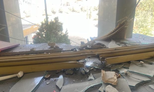  ادای احترام مدیرعامل شرکت توانیر به مقام شامخ شهیده دکتر ندا رفیعی پارسا با حضور در محل شهادت ایشان