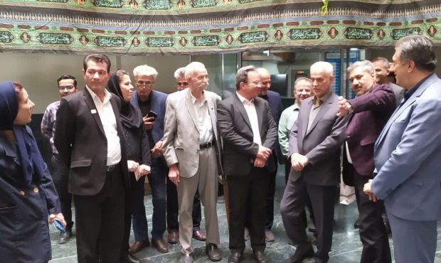 بازدید شهرداراصفهان از دفتر پایگاه خبری دنیای اسرار