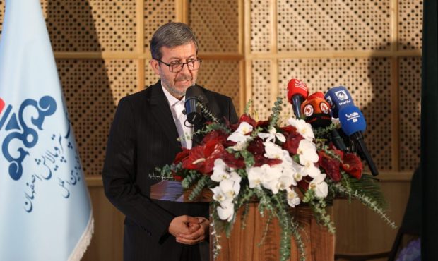 مدیرعامل پالایشگاه اصفهان در جنگ ۱۲ روزه کمک شایانی به استان داشت مدیرعامل پالایشگاه اصفهان در جنگ ۱۲ روزه کمک شایانی به استان داشت