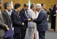 تجلیل از کمیته امداد استان اصفهان بعنوان دستگاه برتر در “گروه سلامت و رفاه اجتماعی”