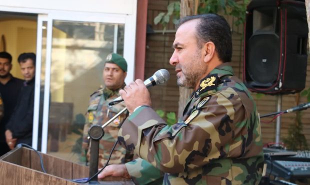 تجلیل از بازنشستگان گروه ۴۴ توپخانه نزاجا در راستای اجرای طرح‌های فرهنگی مصباح