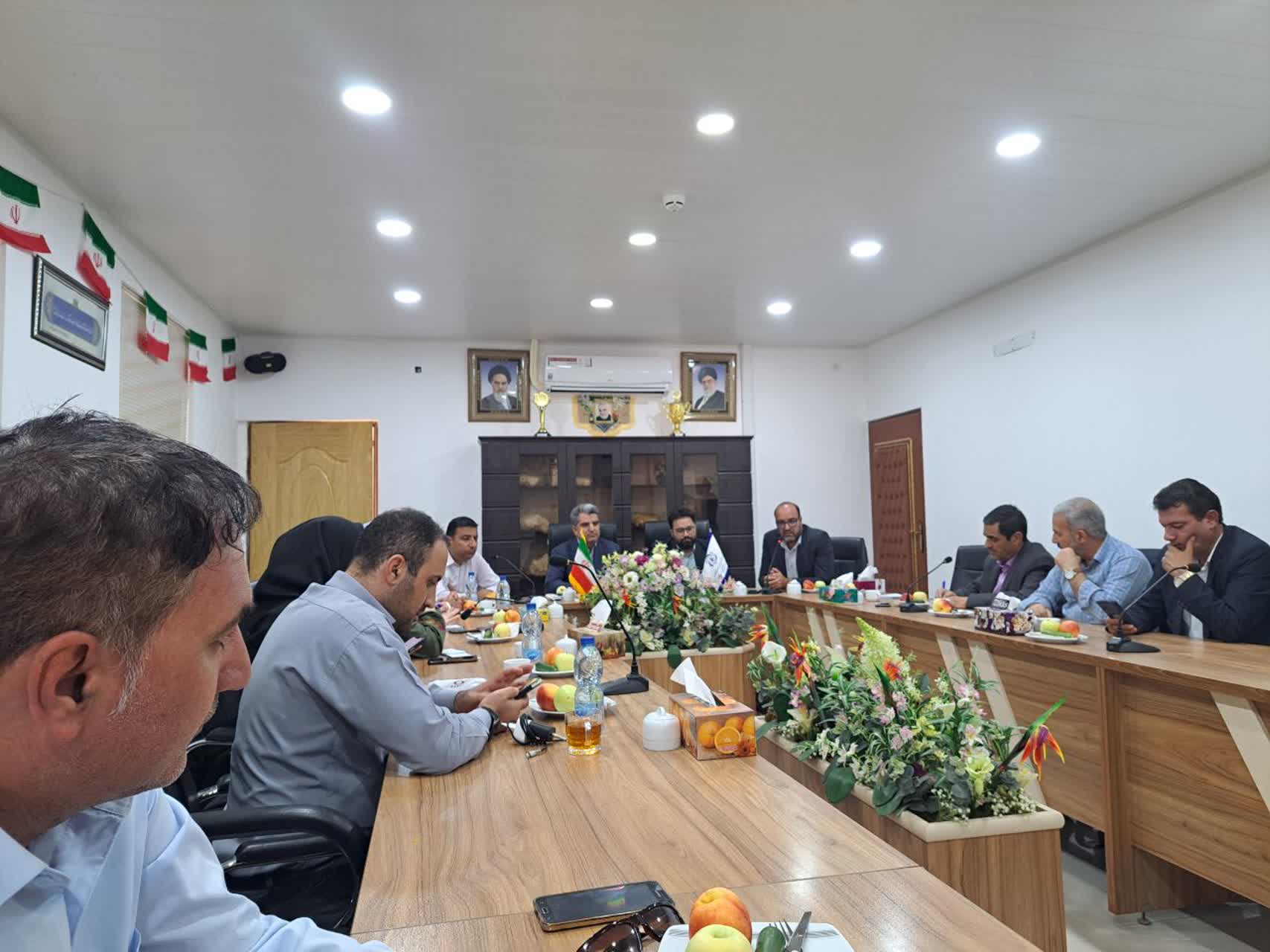 گزارش تصویری بازدید خبرنگاران اصفهان از مجتمع پتاس خور و بیابانک