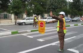 توجه عابران پياده به قوانين عبور و مرور