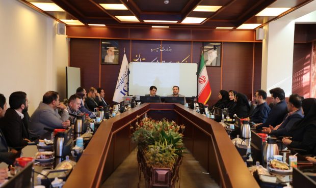 تقدیر از خودارزیابان و عوامل موثر در فرآیند ارزیابی شهیدرجایی تقدیر از خودارزیابان و عوامل موثر در فرآیند ارزیابی شهیدرجایی