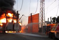 روشنایی در دل تاریکی؛ روایتی از فداکاری‌های کارکنان شرکت‌های برق منطقه‌ای 