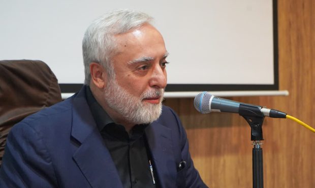 ازمقاومت فردی تا جهاد تبیین؛ واکاوی تاریخی از الگوی ولایتمداری حضرت زهرا(س) ازمقاومت فردی تا جهاد تبیین؛ واکاوی تاریخی از الگوی ولایتمداری حضرت زهرا(س)