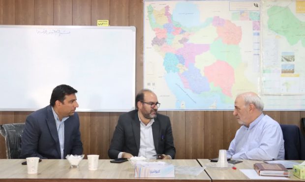 رایزنی مدیر خدمات حمایتی کشاورزی اصفهان و نماینده شاهینشهر برای حل چالش تأمین نهادهها رایزنی مدیر خدمات حمایتی کشاورزی اصفهان و نماینده شاهینشهر برای حل چالش تأمین نهادهها