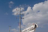 اتصال نیروگاه خورشیدی به شبکه برق با روش خط گرم