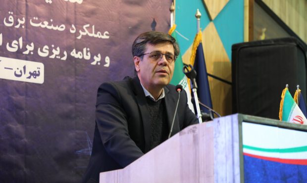 اتمام تعمیرات و بهینهسازی پستها و خطوط انتقال تا پیش از تابستان آینده اتمام تعمیرات و بهینهسازی پستها و خطوط انتقال تا پیش از تابستان آینده