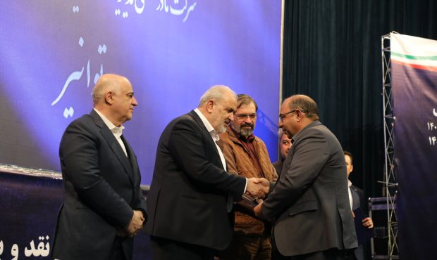 شرکت‌های برتر صنعت برق استان‌ها معرفی و تجلیل شدند