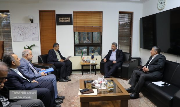 توسعه شبکه برق شهری و روستایی در ۱۰ استان کشور