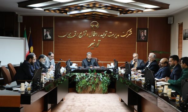 آمادگی توانیر برای کمک به تعهدات فنی اتصال به شبکه سرمایه‌گذاران نیروگاه‌های خورشیدی