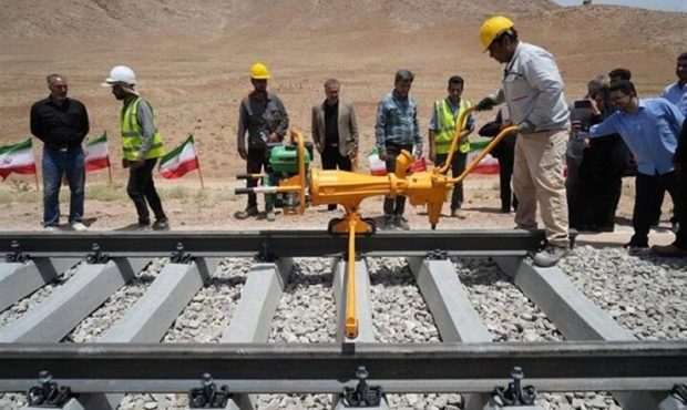 بهره‌برداری از محور خاش–ایرانشهر راه‌آهن چابهار–زاهدان تا پایان آذرماه با ریل ذوب‌آهن اصفهان