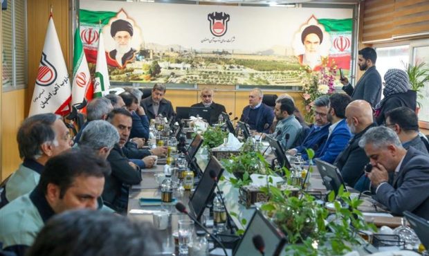 تأكید نایبرئیس مجلس بر حل فوری چالشهای ذوبآهن اصفهان تأكید نایبرئیس مجلس بر حل فوری چالشهای ذوبآهن اصفهان