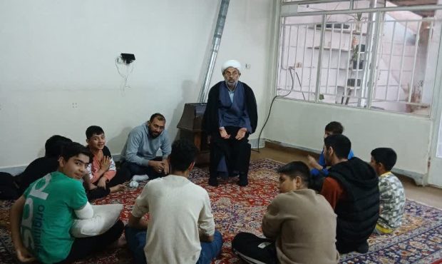 آموزش نماز؛ زیربنای تربیت دینی و تقویت هویت معنوی فرزندان کارکنان آموزش نماز؛ زیربنای تربیت دینی و تقویت هویت معنوی فرزندان کارکنان