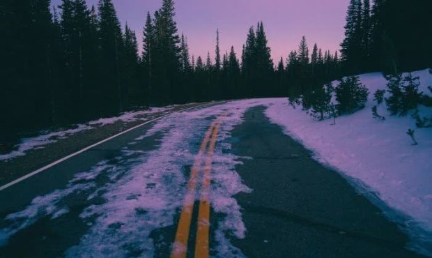رانندگان مواظب یخ سیاه در جاده ها باشند رانندگان مواظب یخ سیاه در جاده ها باشند