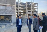 بازدید مهندس اصفهانی معاون مسکن و عمران شهری بنیاد مسکن انقلاب اسلامی استان اصفهان از پروژه ۸۹۶ واحدی نهضت ملی مسکن نطنز استان اصفهان