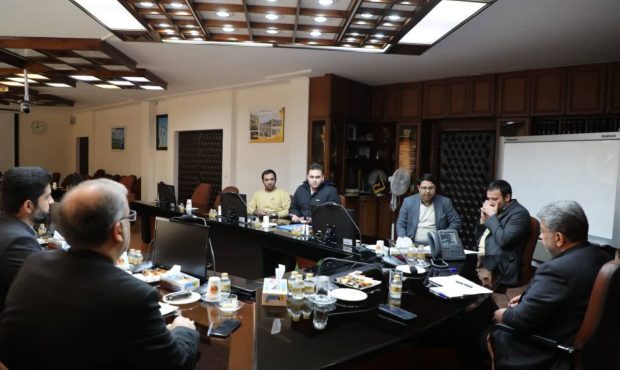 پاسخگویی مستقیم مدیرعامل توانیر به مطالبات مردمی