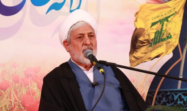 شهدا با عبور از شعار، هویت دینی و انقلابی ملت ایران را تثبیت کردند