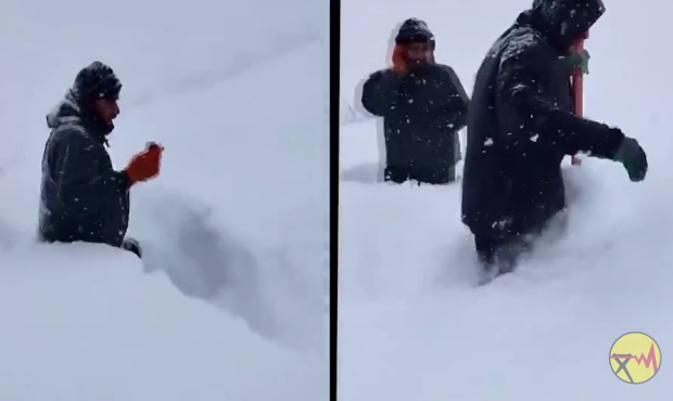 ایستادهاند بر فراز دکلهای استوار، در دل هیاهوی برف و کولاک… ایستادهاند بر فراز دکلهای استوار، در دل هیاهوی برف و کولاک…