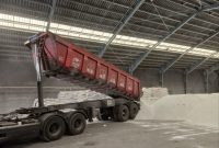 بیش از 3600 تن کود یارانه‌ای در دیماه 1404 میان کشاورزان اصفهانی توزیع شد.