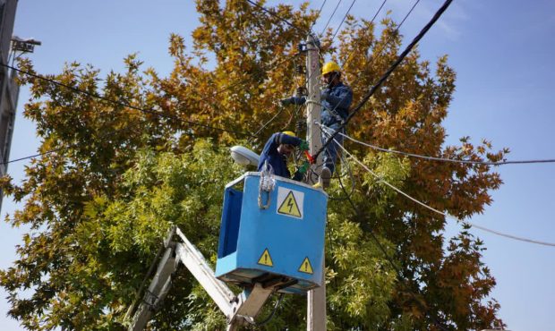 شتاب توسعه برق ایران ۶.۷ برابر میانگین جهانی/ ظرفیت نیروگاهی از انقلاب تاکنون 14 برابر شد شتاب توسعه برق ایران ۶.۷ برابر میانگین جهانی/ ظرفیت نیروگاهی از انقلاب تاکنون 14 برابر شد